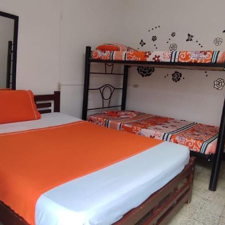 Hotel Nuevo Astoria Неива Екстериор снимка