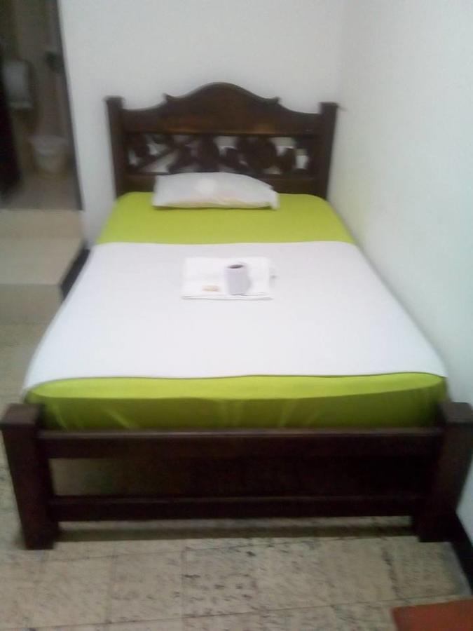 Hotel Nuevo Astoria Неива Екстериор снимка