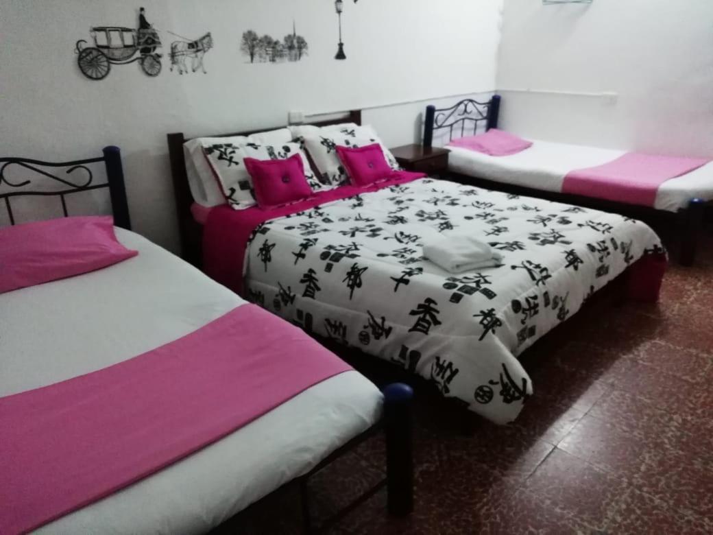 Hotel Nuevo Astoria Неива Екстериор снимка